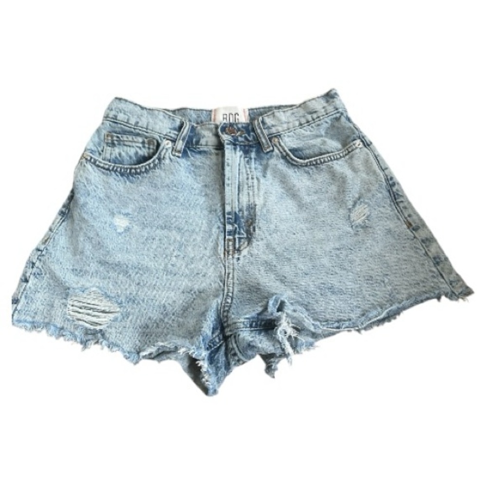 BDG Urban Outfitters Women's Cut Off Mom High Rise Shorts  Light Wash size 27
